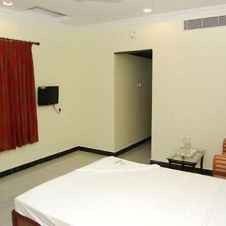 Shri Perumal Inn Pondichéry Chambre photo